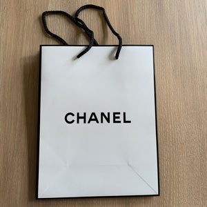 Chanel shopping bag